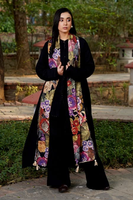 Moh India Floral Printed Black Stole 