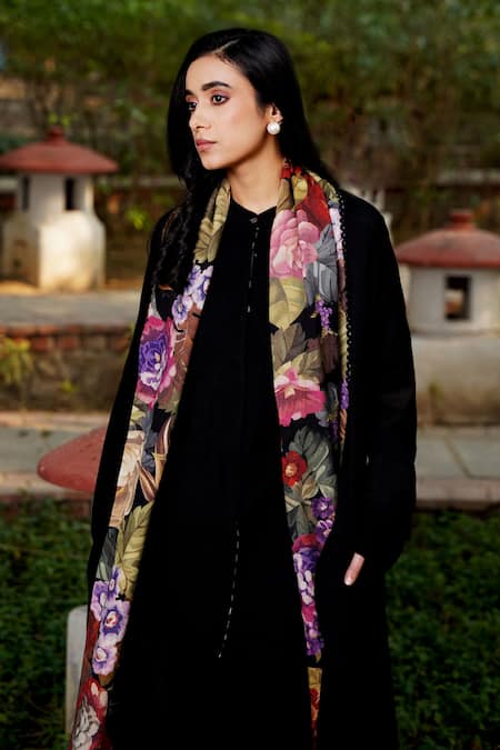 Buy Moh India Black Floral Printed Stole Online at Aza Fashions Buy_Moh India_Black Floral Printed Stole _Online_at_Aza_Fashions