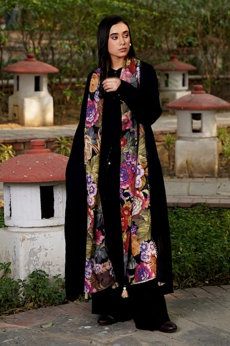 Moh India Black Floral Printed Stole at Aza Fashions Moh India_Black Floral Printed Stole _at_Aza_Fashions