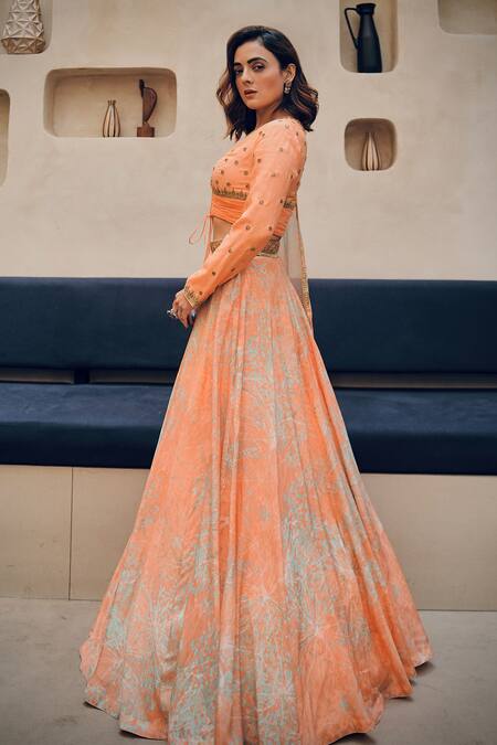 Shop_Koswi_Peach Viscose Sequins, Zari V-neck Abstract Floral Lehenga Set _Online_at_Aza_Fashions