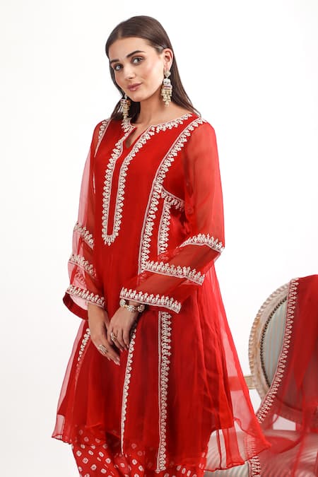 Mehak Talreja Couturre Red Organza Embroidery Split V-neck Dori Sheer Kurta Set Online at Aza Fashions Mehak Talreja Couturre_Red Organza Embroidery Split V-neck Dori Sheer Kurta Set _Online_at_Aza_Fashions