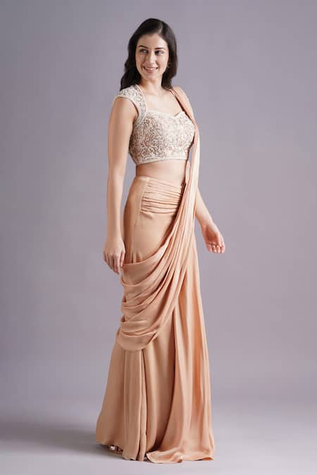 Buy Maisolos Brown Net, Crepe, Satin Embroidery Bloom Pre-draped Saree Set Online at Aza Fashions Buy_Maisolos_Brown Net, Crepe, Satin Embroidery Bloom Pre-draped Saree Set _Online_at_Aza_Fashions