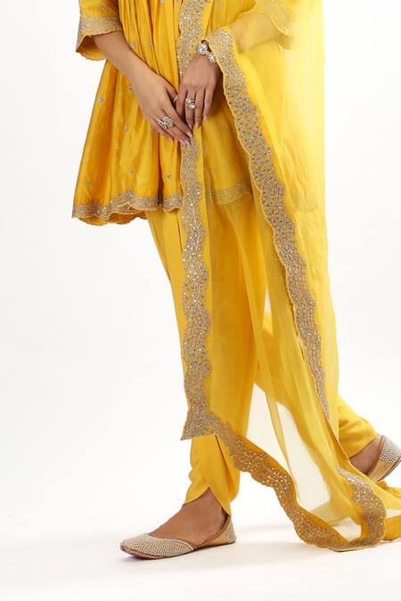 Mehak Talreja Couturre_Yellow Chanderi Sequins, Zari Scoop Neck Dori Embroidered Peplum Kurta Set _Online_at_Aza_Fashions