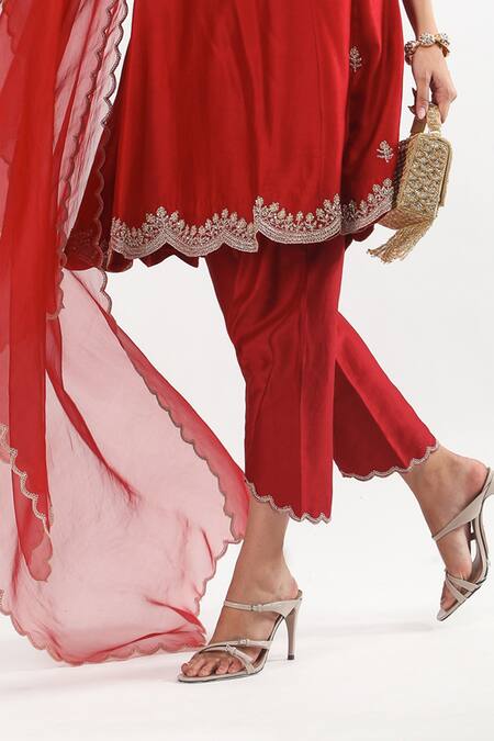 Buy_Mehak Talreja Couturre_Red Chanderi Zari Round Neck Embroidered Anarkali Set _Online_at_Aza_Fashions