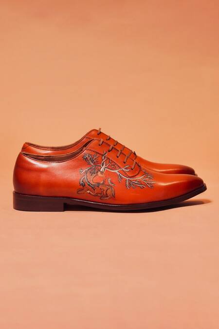 Dmodot_Brown Embroidery Gond Painted Oxford Shoes _Online_at_Aza_Fashions