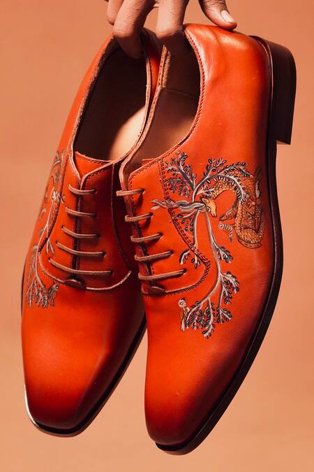 Shop_Dmodot_Brown Embroidery Gond Painted Oxford Shoes _Online_at_Aza_Fashions