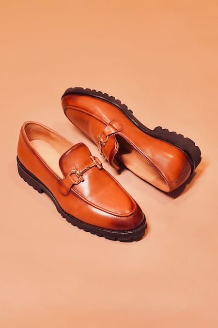 Dmodot Brown Hosbit Buckle Loafers 