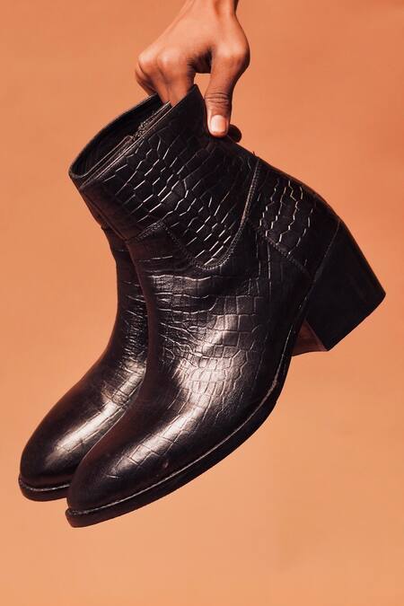 Buy Dmodot Black Crystals Croc Print Leather Boots Online at Aza Fashions Buy_Dmodot_Black Crystals Croc Print Leather Boots _Online_at_Aza_Fashions