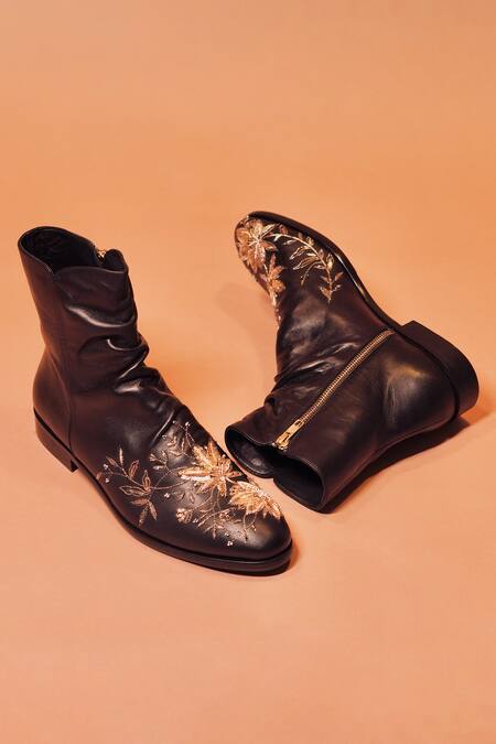 Shop Dmodot Black Embroidery, Zari Zardozi Chelsea Boots Online at Aza Fashions Shop_Dmodot_Black Embroidery, Zari Zardozi Chelsea Boots _Online_at_Aza_Fashions