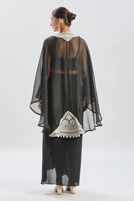 Prisho Geometric Embroidered Cape & Draped Skirt Set 