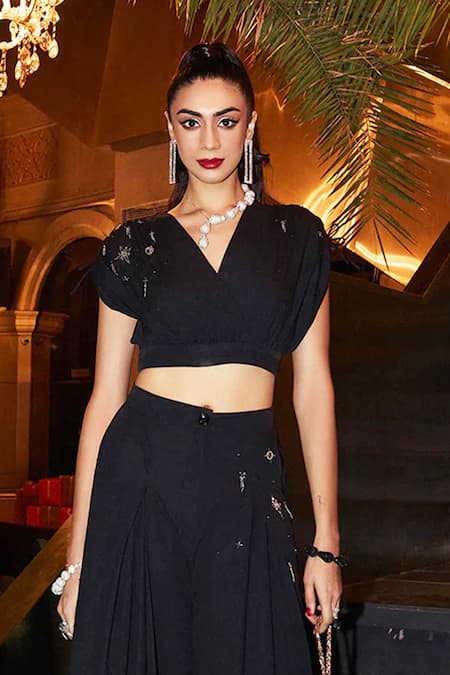 Buy_House Of Fett_Black Poplin Embroidery V-neck Galactic Crop Top And Wide Leg Pant _Online_at_Aza_Fashions