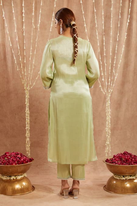 Shop Nero India Green Tissue Beads, Zari, Gota Patti V-neck Embroidered Kurta Set at Aza Fashions Shop_Nero India_Green Tissue Beads, Zari, Gota Patti V-neck Embroidered Kurta Set _at_Aza_Fashions