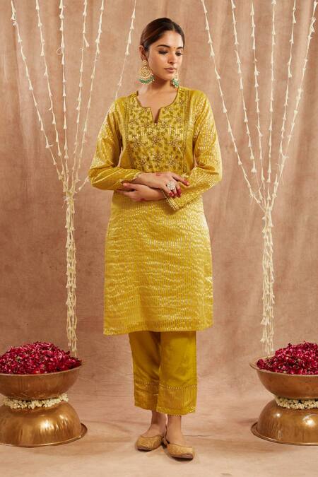 Shop_Nero India_Green Crepe, Chanderi Embroidery Open Neck Floral Aari Kurta Set _Online_at_Aza_Fashions