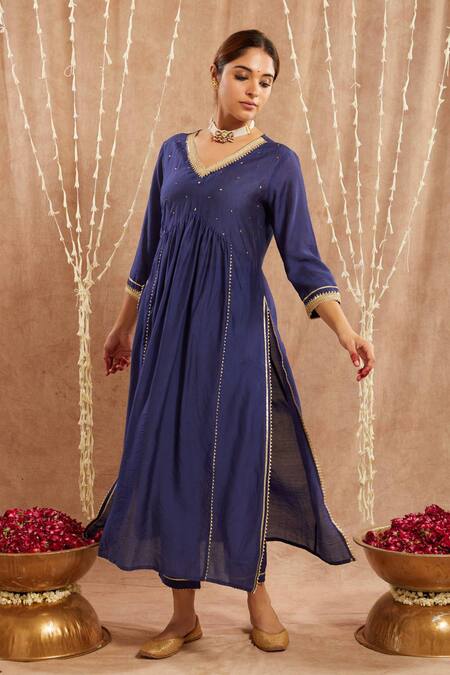 Shop_Nero India_Blue Chanderi Sequins, Lace, Embroidery V-neck Kurta Set_Online_at_Aza_Fashions