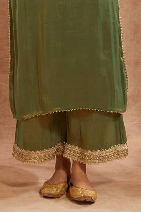 Buy_Nero India_Green Tissue Lace, Sequins V-neck Moss Kurta And Flared Pant Set_Online_at_Aza_Fashions