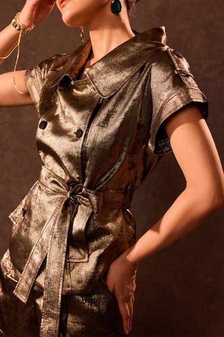 Tara And I Gold Viscose Collared Shimmer Finish Shacket Online at Aza Fashions Tara And I_Gold Viscose Collared Shimmer Finish Shacket _Online_at_Aza_Fashions