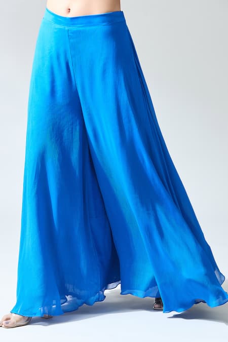 Buy Samyukta Singhania Blue Silk, Net Beads Split V-neck Royal Floral Embroidered Kurta Set Online at Aza Fashions Buy_Samyukta Singhania_Blue Silk, Net Beads Split V-neck Royal Floral Embroidered Kurta Set _Online_at_Aza_Fashions