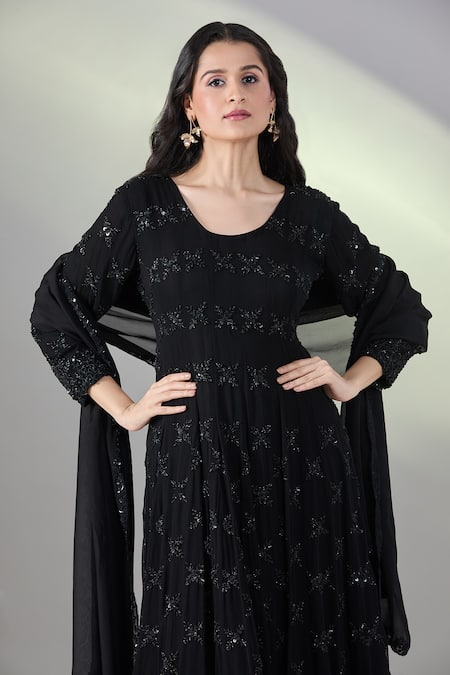 Samyukta Singhania Black Net, Georgette Beads, Sequins Round Floral Hand Embroidered Anarkali Set Online at Aza Fashions Samyukta Singhania_Black Net, Georgette Beads, Sequins Round Floral Hand Embroidered Anarkali Set _Online_at_Aza_Fashions