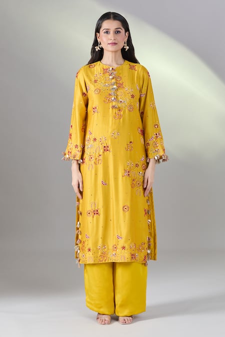 Shop_Samyukta Singhania_Yellow Silk, Chiffon Tassels Round Neck Temple Motif Embroidered Kurta Set _Online_at_Aza_Fashions