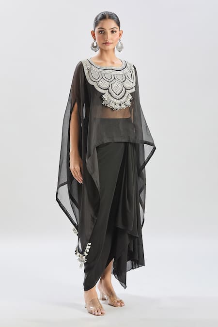 Buy_Prisho_Black Organza Diamonds Sweetheart Geometric Embroidered Cape And Draped Skirt Set 