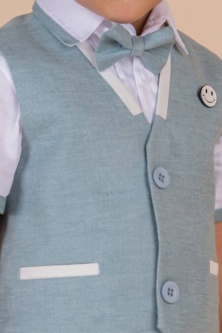 Shop Partykles Blue Linen Brooches Solid Blazer And Shorts Set Online at Aza Fashions Shop_Partykles_Blue Linen Brooches Solid Blazer And Shorts Set_Online_at_Aza_Fashions