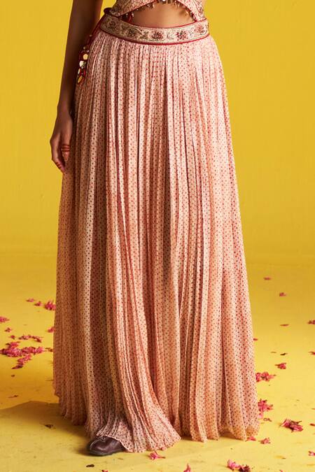 Studio Bagechaa Ivory Georgette Embroidery V-neck Dot Print And Anarkali Set at Aza Fashions Studio Bagechaa_Ivory Georgette Embroidery V-neck Dot Print And Anarkali Set _at_Aza_Fashions