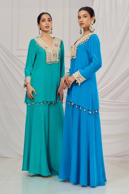 Shop_Harshita Singhvi_Blue Crepe Pearls, Sequins, Beads V-neck Teal Shell Embroidered Kurta Set _Online_at_Aza_Fashions