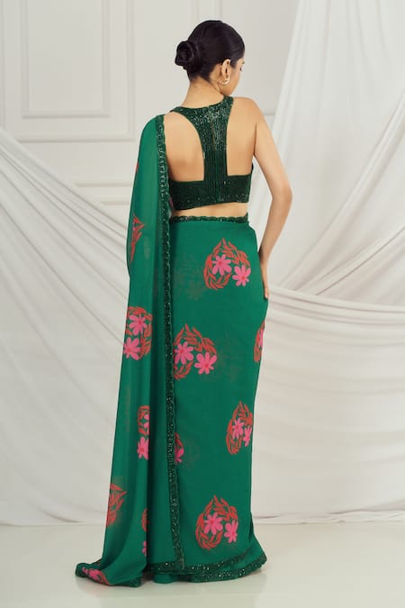 Harshita Singhvi Floral Heart Print Georgette Saree Set 