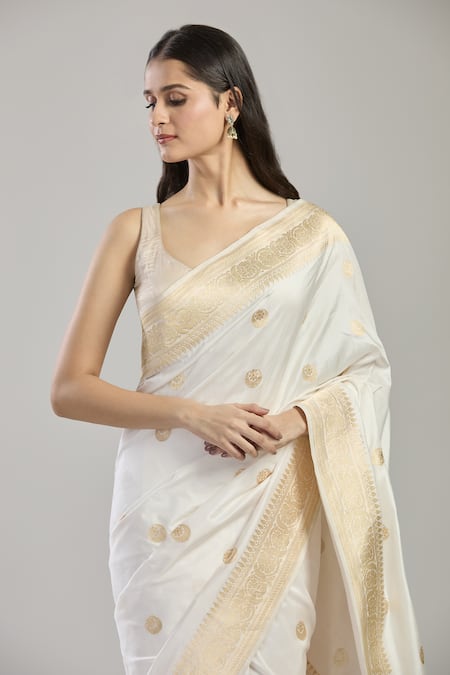 Mint N Oranges_White Silk Embroidery, Zari Floral Butta Hand Woven Saree _at_Aza_Fashions