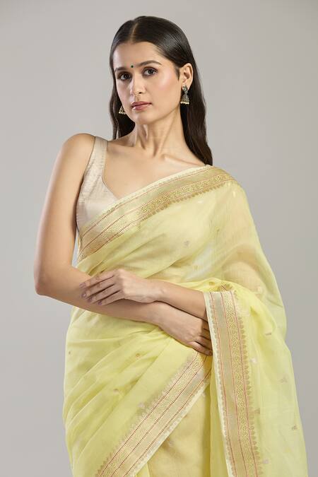 Buy_Mint N Oranges_Yellow Cotton Embroidery Hexagon Pattern Pallu Saree _Online_at_Aza_Fashions