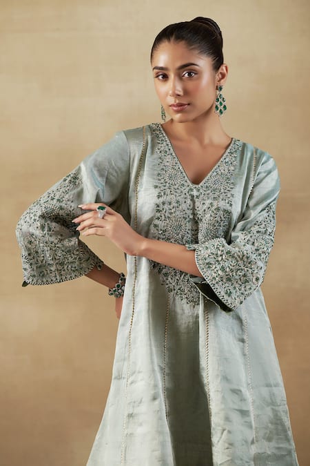 Shop Shalkii Green Tissue, Handloom Cotton Cut Floral Embroidered Kurta And Dhoti Pant Set at Aza Fashions Shop_Shalkii_Green Tissue, Handloom Cotton Cut Floral Embroidered Kurta And Dhoti Pant Set _at_Aza_Fashions