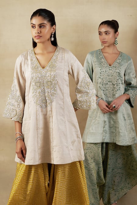 Shalkii Green Tissue, Handloom Cotton Cut Floral Embroidered Kurta And Dhoti Pant Set at Aza Fashions Shalkii_Green Tissue, Handloom Cotton Cut Floral Embroidered Kurta And Dhoti Pant Set _at_Aza_Fashions