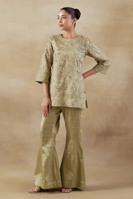 Buy_Shalkii_Green Handloom Cotton Cut Work, Garden Embroidered Kurta And Bell Bottom Pant Set _Online_at_Aza_Fashions