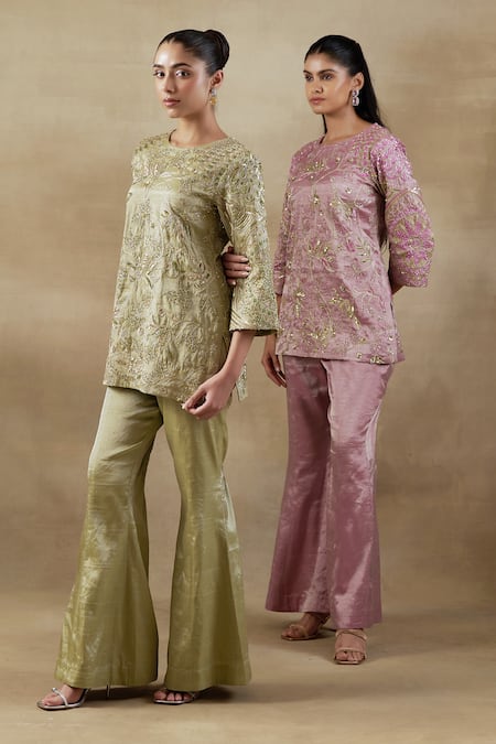 Shalkii_Green Handloom Cotton Cut Work, Garden Embroidered Kurta And Bell Bottom Pant Set _at_Aza_Fashions