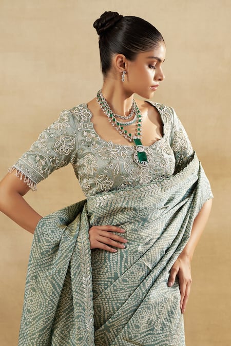 Shop_Shalkii_Green Handloom Cotton, Tissue Embroidery Square Neck Floral Bandhani Saree Set _Online_at_Aza_Fashions