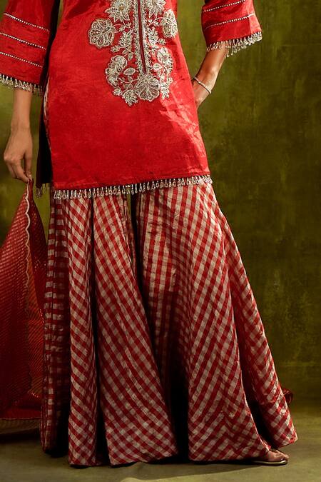 Shalkii Red Tissue, Handloom Cotton, Chanderi Sequins, Zari, Zardozi Kurta Gharara Set Online at Aza Fashions Shalkii_Red Tissue, Handloom Cotton, Chanderi Sequins, Zari, Zardozi Kurta Gharara Set _Online_at_Aza_Fashions