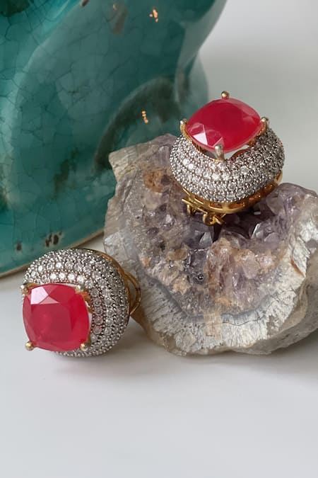 Studio6 Jewels Gold Plated Stone Embellished Necklace Set 