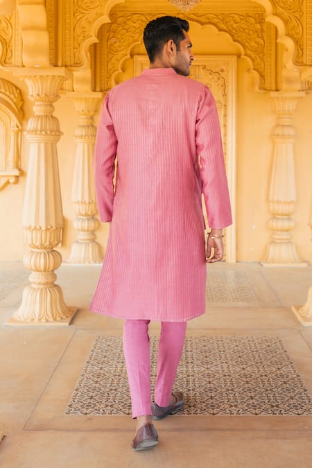 Sanvir Singh Zari Thread Embroidered Kurta Set 