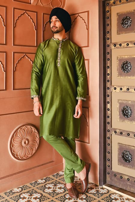 Sanvir Singh_Green Chanderi, Cotton Zari Cadmium Embroidered Kurta Set _Online_at_Aza_Fashions