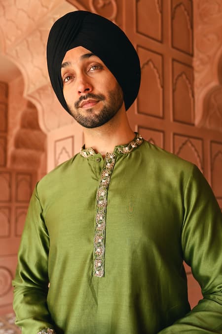 Sanvir Singh_Green Chanderi, Cotton Zari Cadmium Embroidered Kurta Set _at_Aza_Fashions