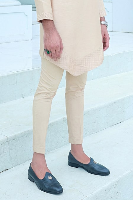 Sanvir Singh_Beige Silk, Cotton Embroidery Floral Vine Kurta Set _Online_at_Aza_Fashions