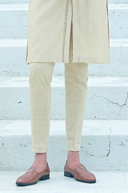 Buy_Sanvir Singh_Yellow Chanderi, Cotton Zardozi Embroidered Kurta Set _Online_at_Aza_Fashions