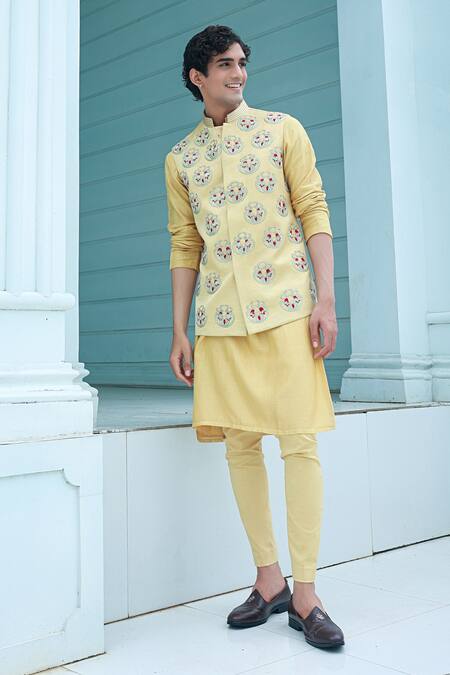 Buy_Sanvir Singh_Yellow Satin, Chanderi, Cotton Embroidery Floral Bundi And Kurta Set _Online_at_Aza_Fashions