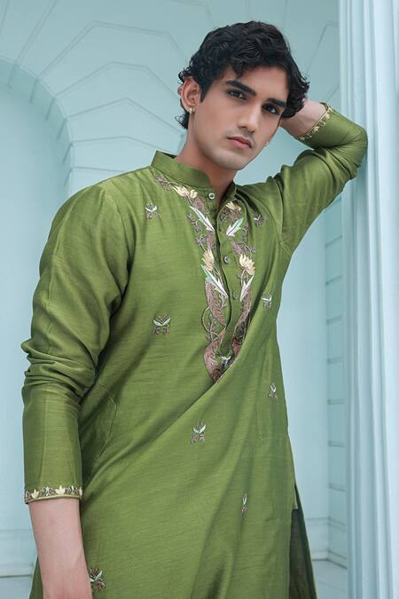 Shop_Sanvir Singh_Green Chanderi, Cotton Zari, Embroidery Thread And Zardozi Kurta Set _Online_at_Aza_Fashions