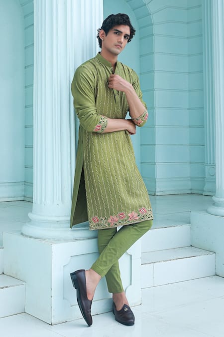 Sanvir Singh_Green Chanderi, Cotton Embroidery Zig Zag Thread Kurta Set _Online_at_Aza_Fashions