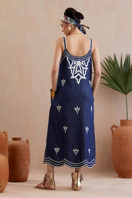 Shop Indian Summer Story Blue Cotton Embroidery Sweetheart Neck Blossom Midi Dress at Aza Fashions Shop_Indian Summer Story_Blue Cotton Embroidery Sweetheart Neck Blossom Midi Dress _at_Aza_Fashions