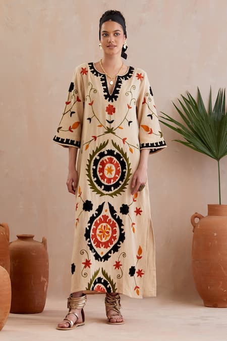 Indian Summer Story Flora Bloom Embroidered Midi Dress 