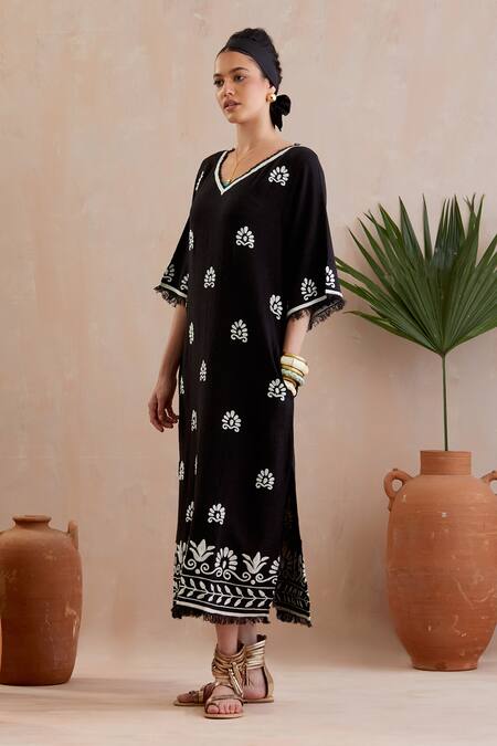 Indian Summer Story Black Jersey Embroidery V-neck Bloom Motif Midi Dress Online at Aza Fashions Indian Summer Story_Black Jersey Embroidery V-neck Bloom Motif Midi Dress _Online_at_Aza_Fashions