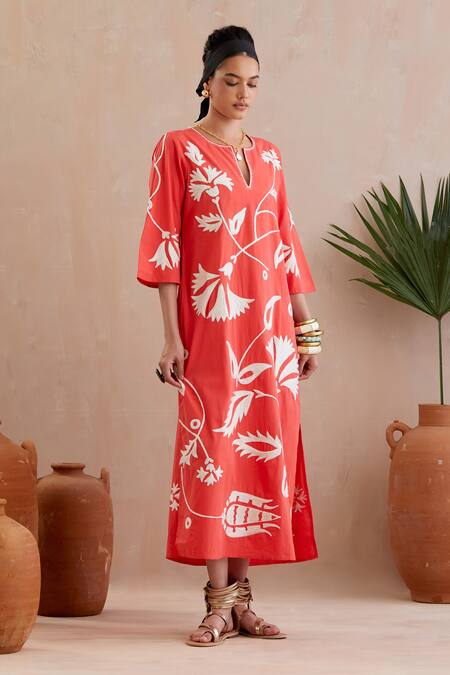 Buy_Indian Summer Story_Peach Cotton Embroidery Round Neck Iris Bloom Midi Dress _Online_at_Aza_Fashions