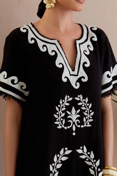 Shop Indian Summer Story Black Jersey Embroidery Round Neck Crest Fleur Maxi Dress Online at Aza Fashions Shop_Indian Summer Story_Black Jersey Embroidery Round Neck Crest Fleur Maxi Dress _Online_at_Aza_Fashions